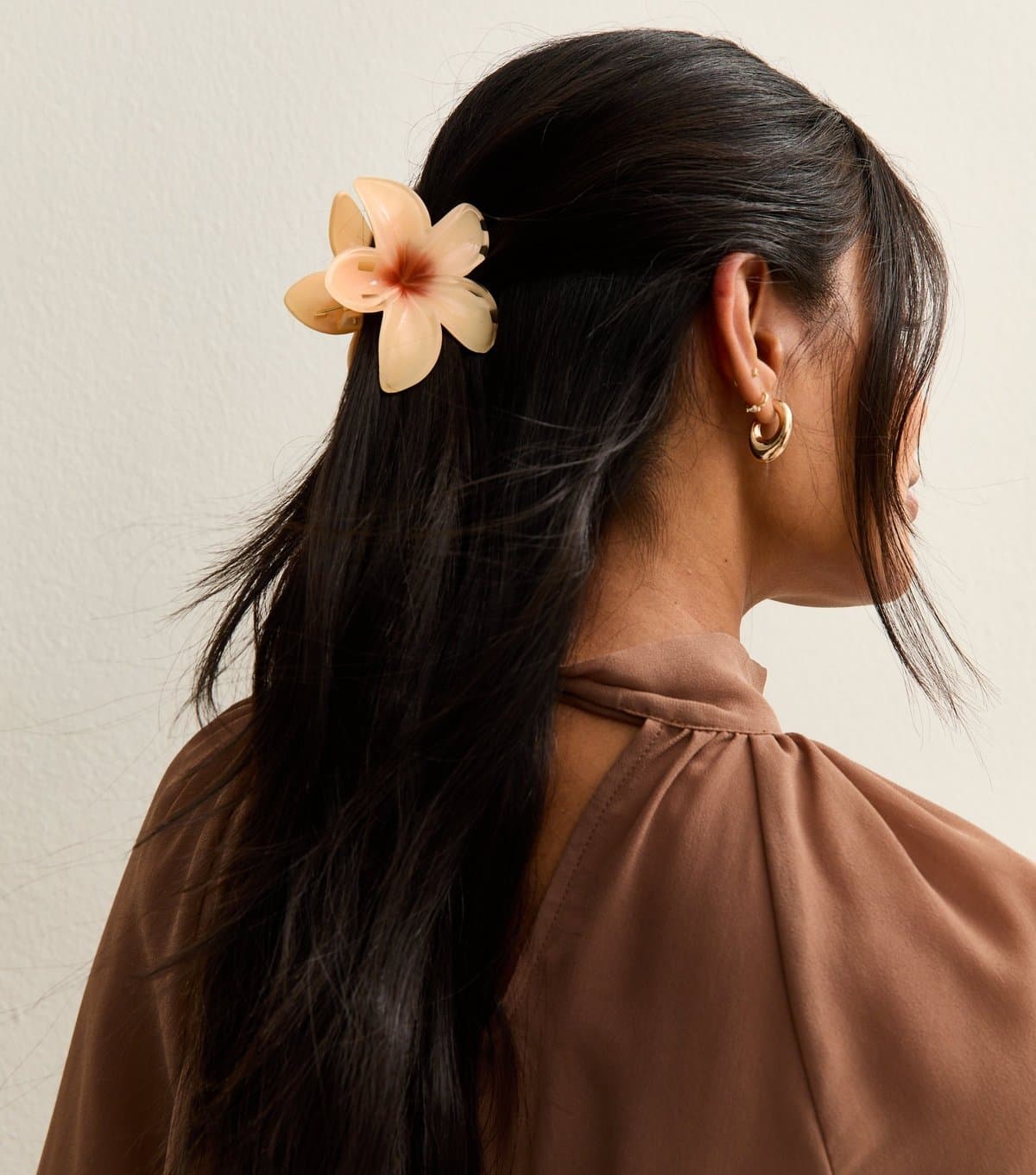 New Look Cream Tropical Flower Hair Claw Clip New Look