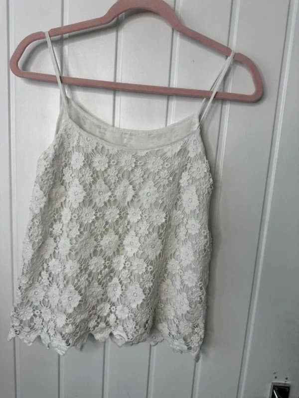 New Look #b04 lovely ladies crochet style cami Y2K new look size 10
