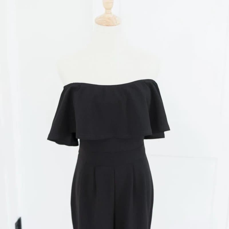 ASOS ASOS Outrageous Fortune Bardot Ruffled Off-the-Shoulder Tailored Jumpsuit