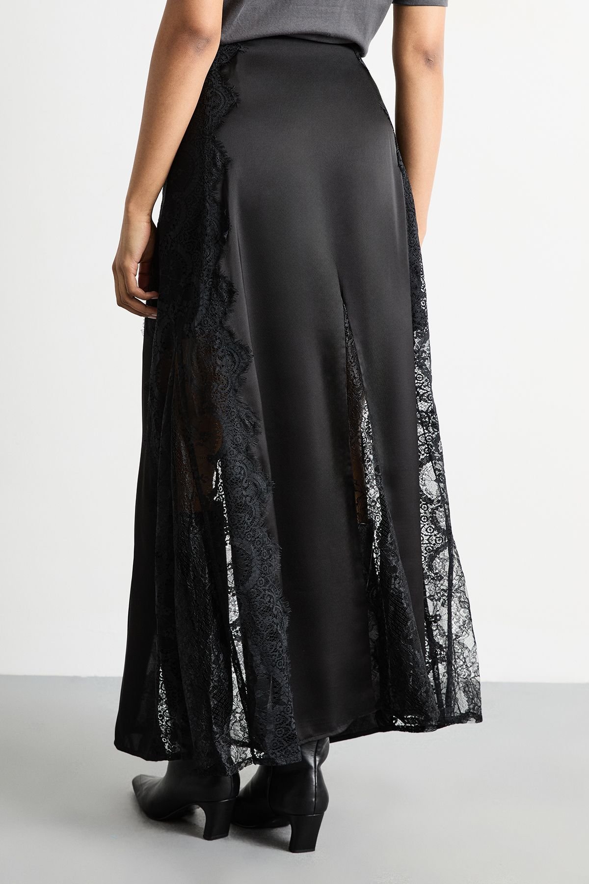 RUNWAY 1.8.1.8 RUNWAY 1.8.1.8 Women's Delicate Lace Detail Satin Maxi Skirt in Black - 3