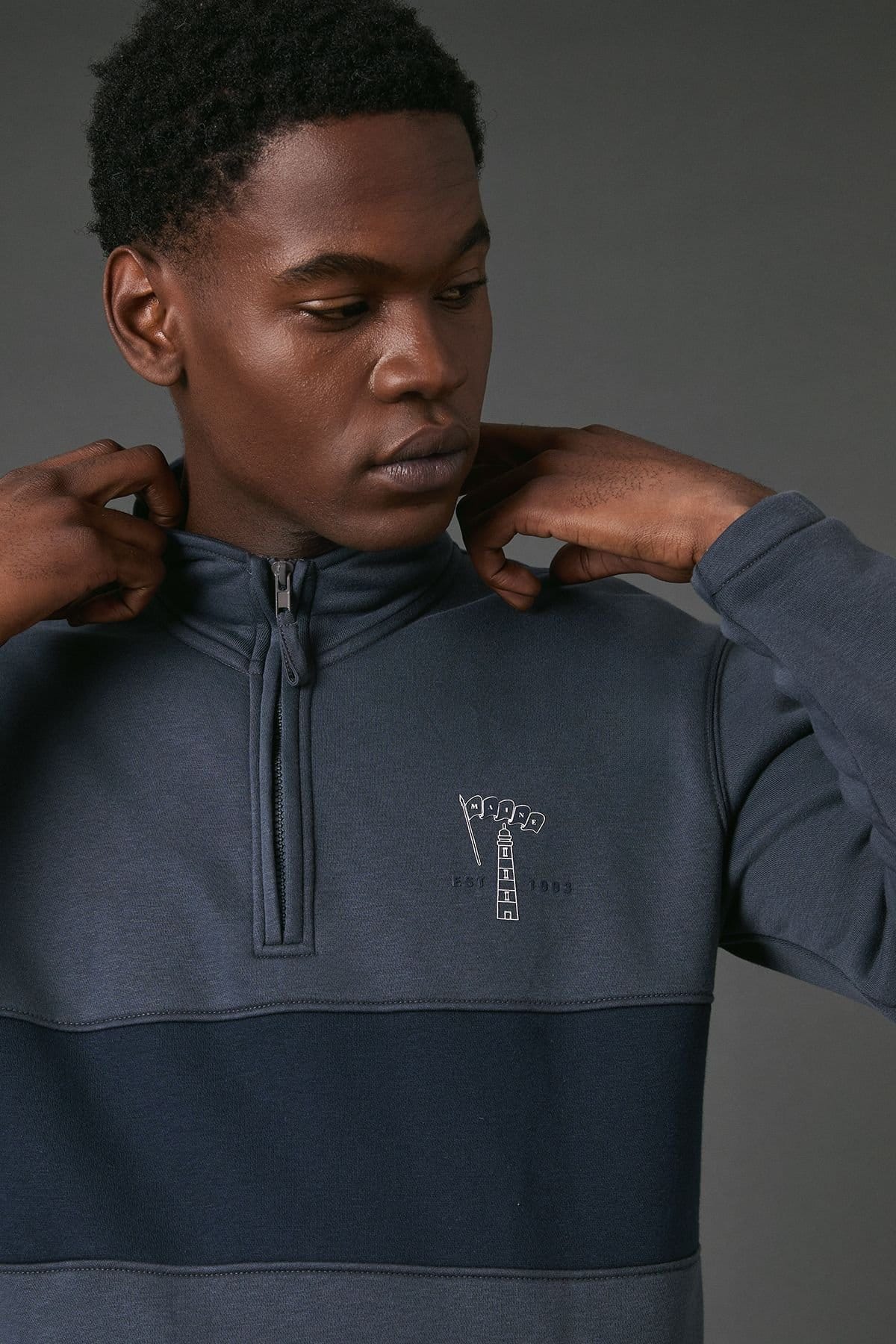 Maine Maine Men's Navy Lighthouse Half Zip Jumper - 4