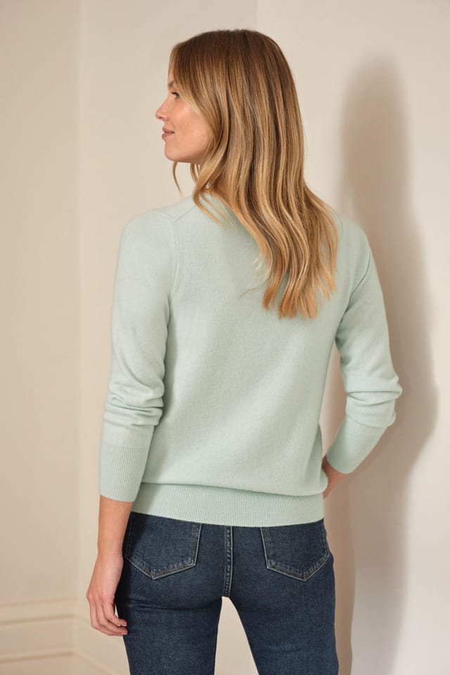 Pure Collection Pure Collection Women's Cashmere Crew Neck Cardigan in Light Blue - 3