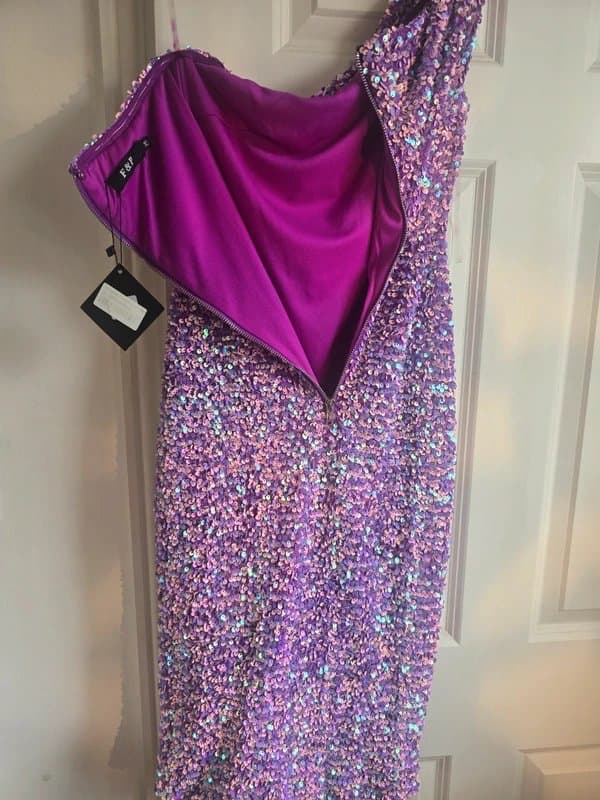 Pink Boutique Stunning lilac pink sequin dress.