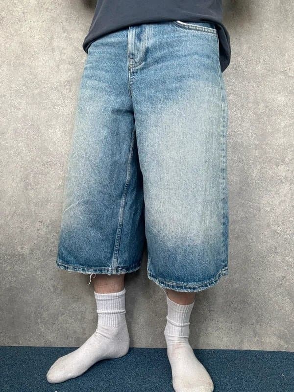 Bershka Bershka Shorts Baggy Oversized Long Relaxed-Fit Denim Jorts Light Blue W24