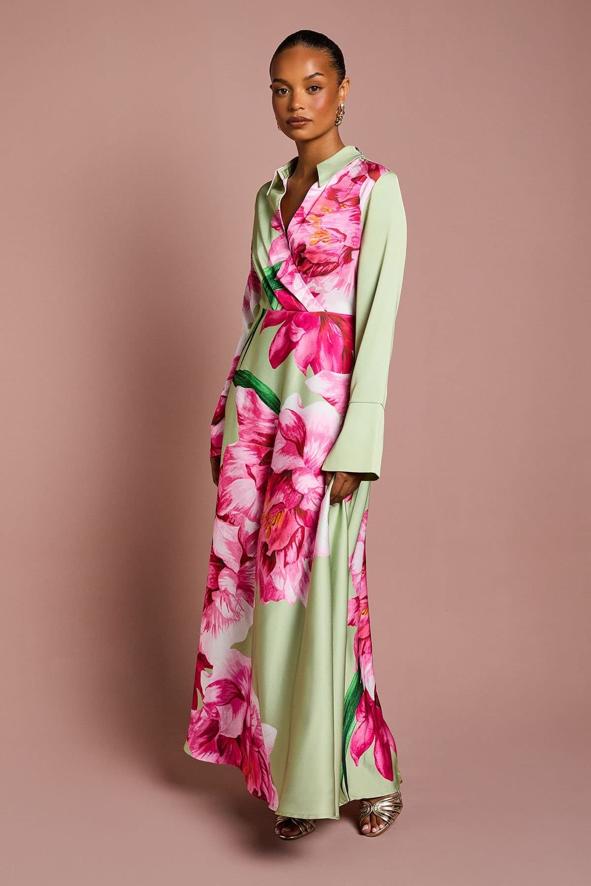 Coast Coast Women's Petite Placement Print Wrap Front Gown in Sage