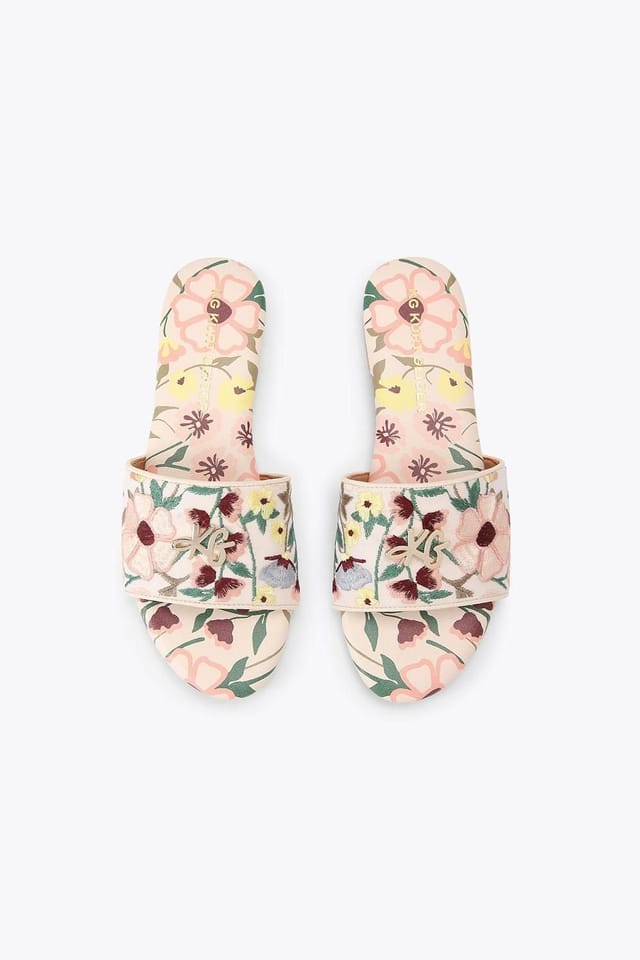 KG Kurt Geiger KG Kurt Geiger Women's 'Rosetta' Flats in Cream - 2