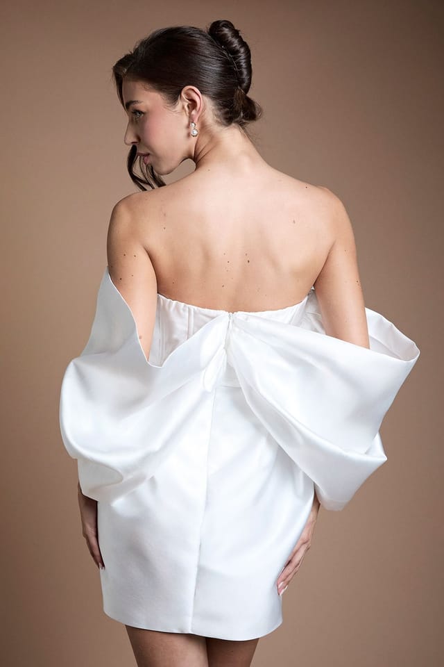 Coast Coast Women's Volume Sleeve Corset Twill Bridal Dress in Ivory - 3