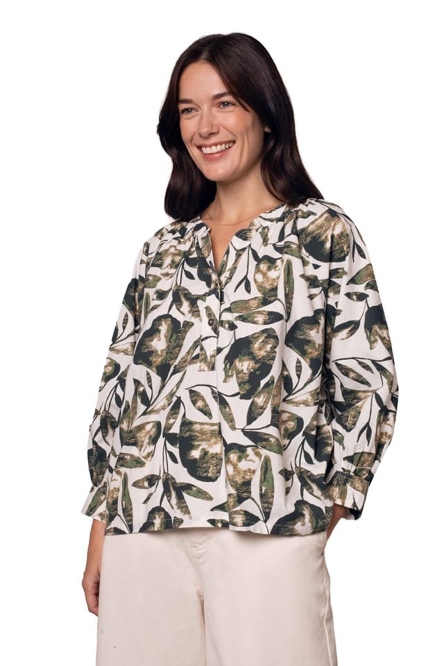 Celtic & Co Celtic & Co Women's Relaxed Cotton Printed V-Neck Blouse in Off-White - 3