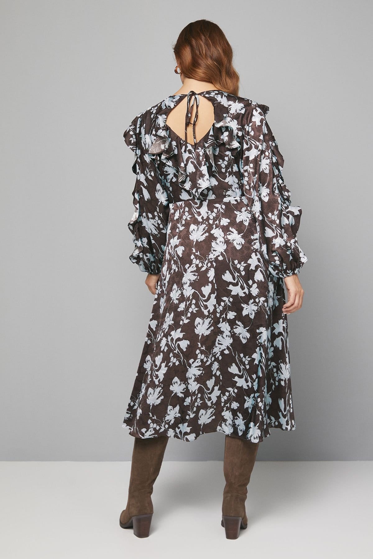 Wallis Wallis Women's Floral Satin Jacquard Ruffle Midi Dress in Chocolate - 4