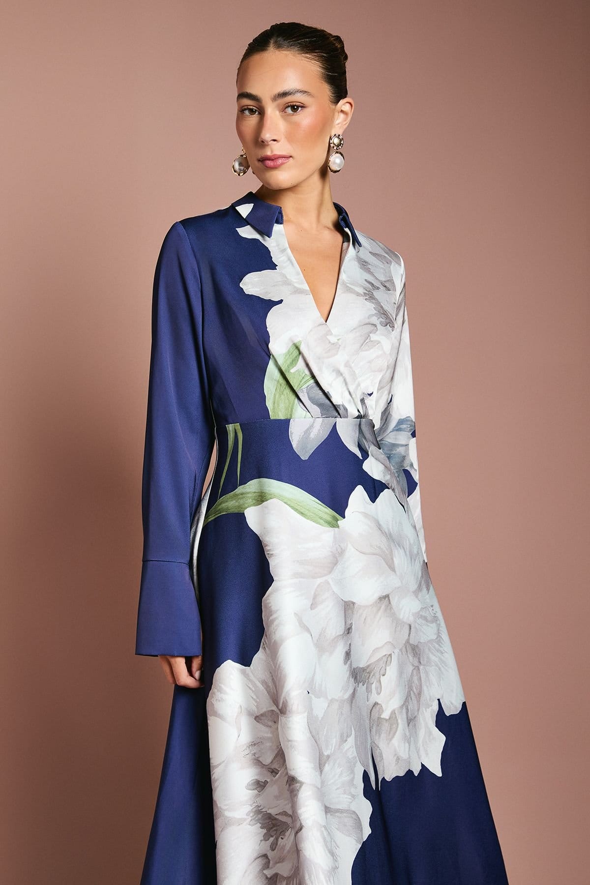 Coast Coast Women's Placement Print Wrap Front Maxi Dress in Navy - 4