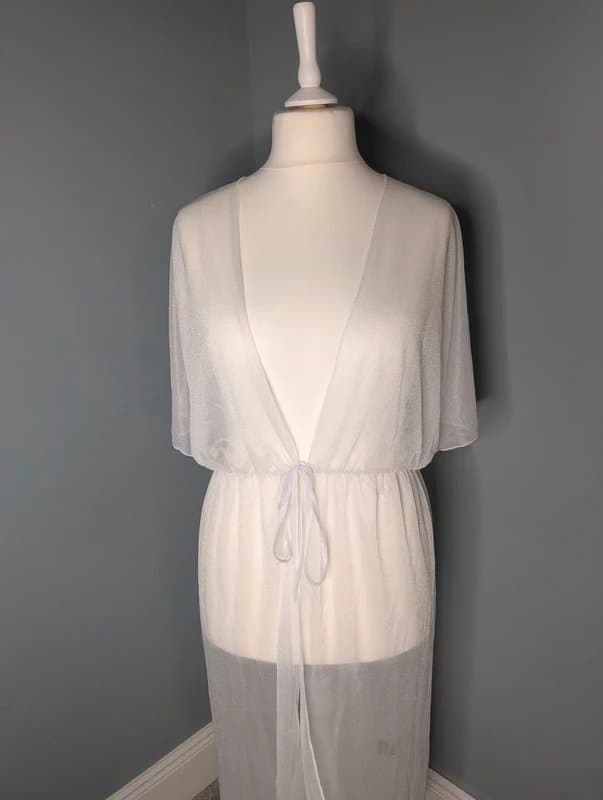 Shein Curve Shein Curve White Sheer Shimmer Robe Bridal Beach Cover Up Size 3XL Size 22 Size 24