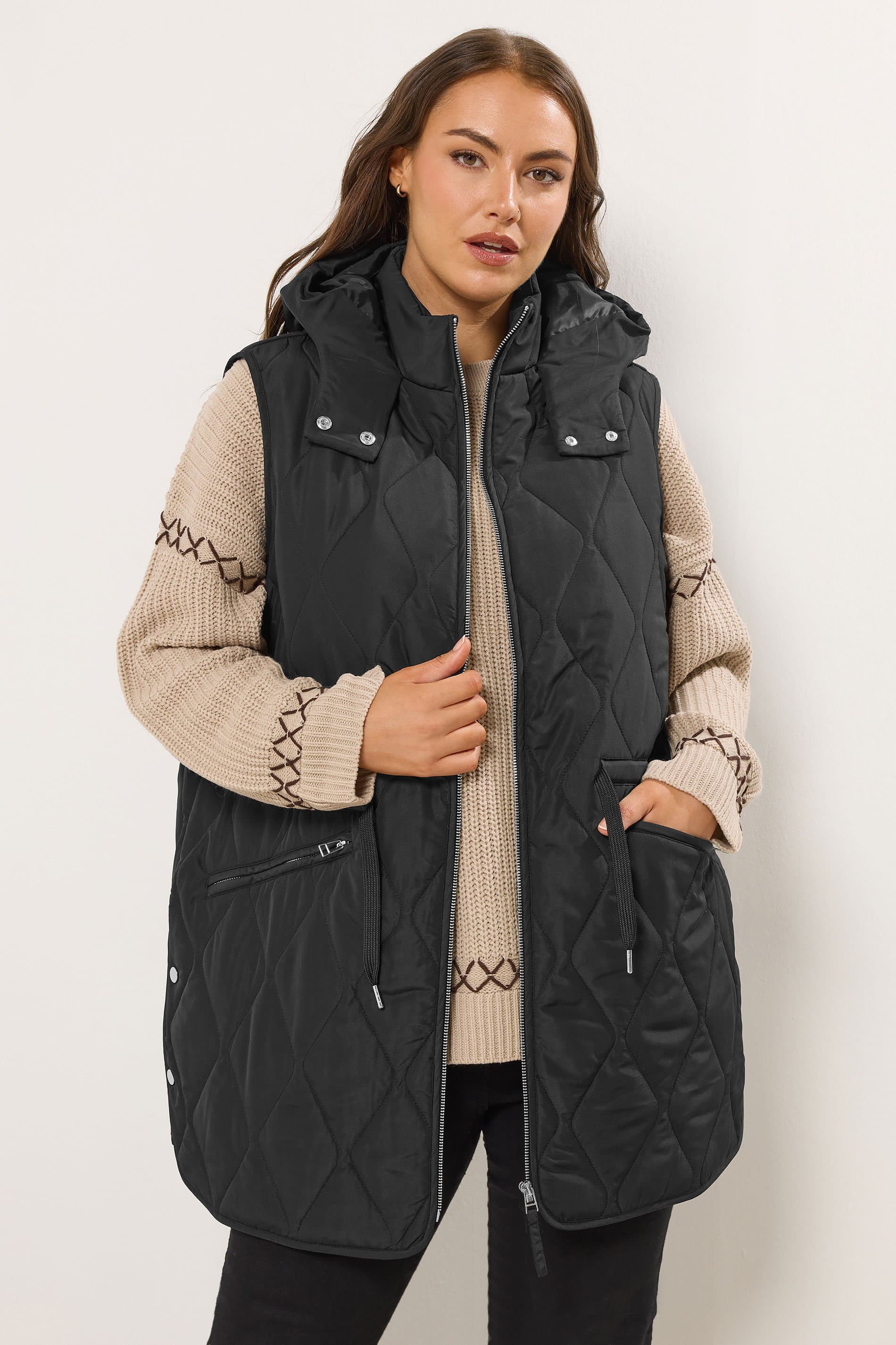 Yours Plus Size Black Quilted Gilet