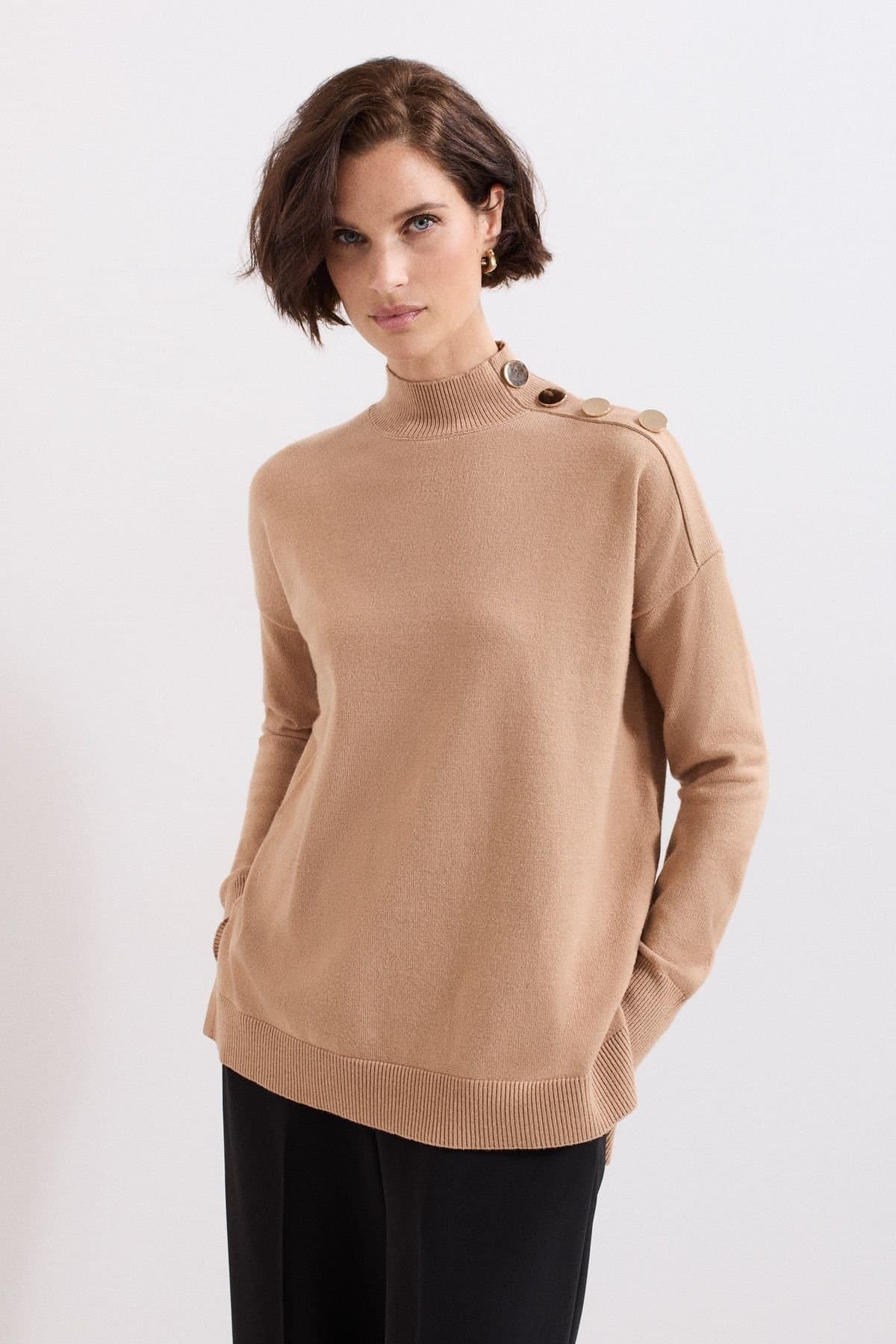 Phase Eight Phase Eight Women's Holly Button Sweater in Light Tan