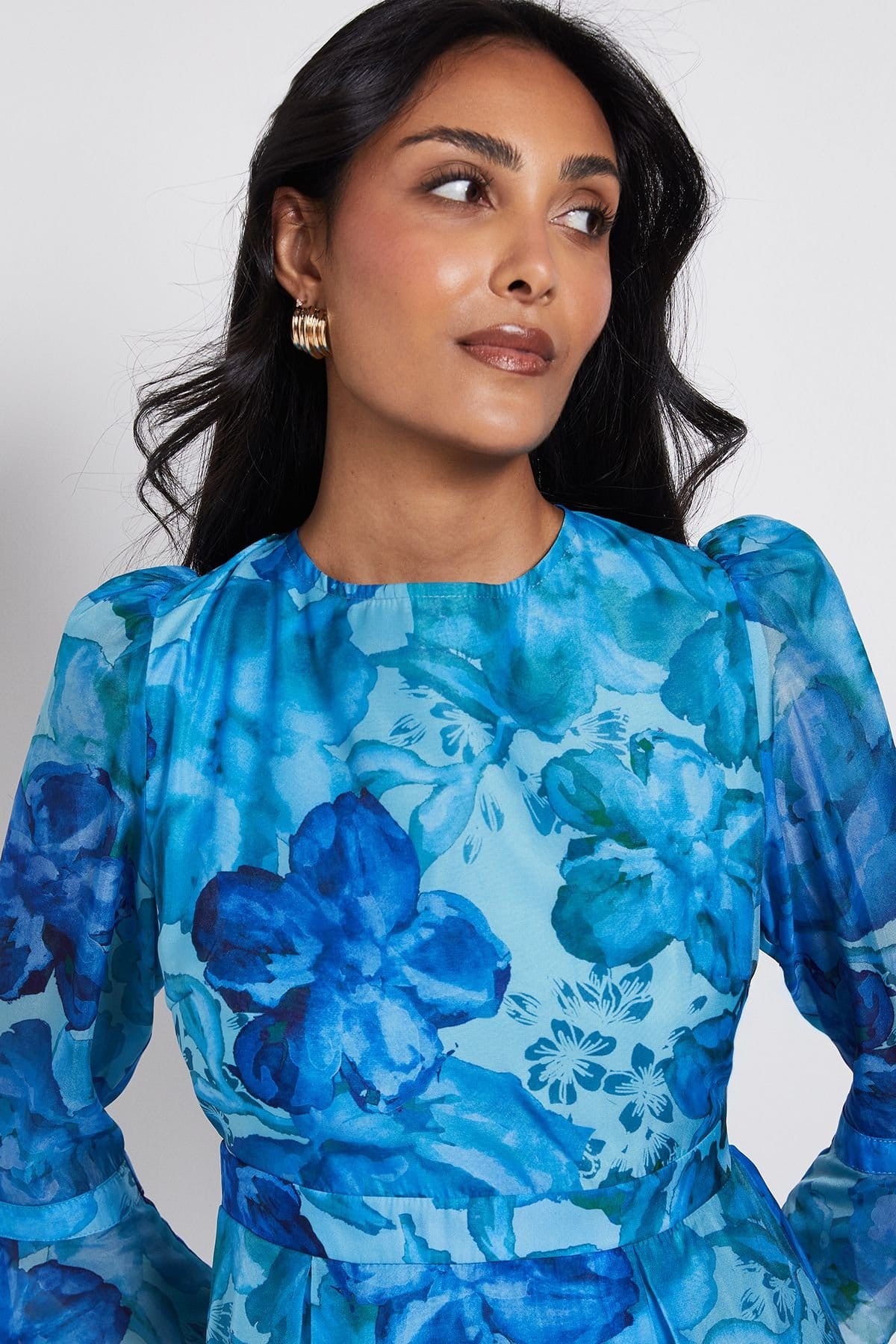 Wallis Wallis Women's Petite Floral Organza Flute Sleeve Midi Dress in Turquoise - 4