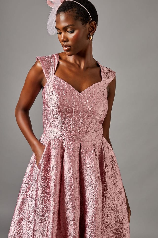 Coast Coast Women's Sweetheart Jacquard Midi Dress in Blush - 2