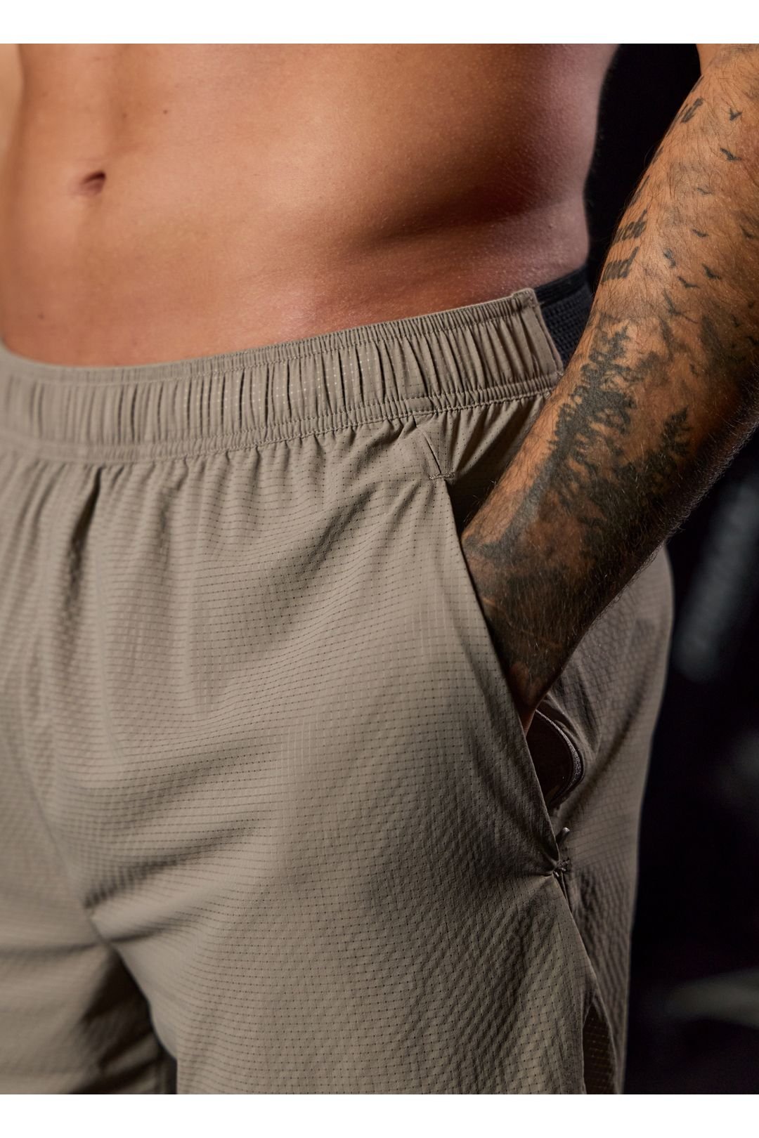 Gym King GYM KING Men's Energise Short Truffle in Grey - 4