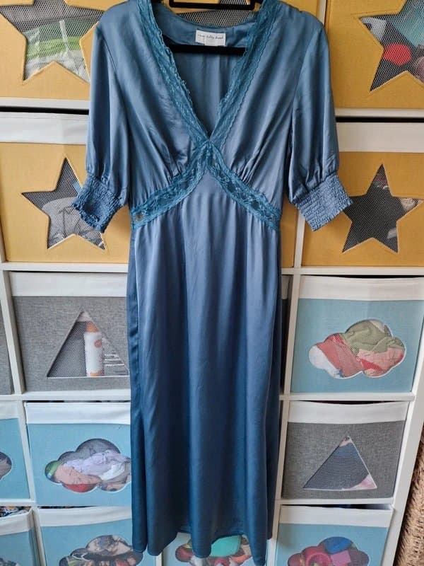 Never Fully Dressed Never fully dressed women's Teal Lace May Dress size 12