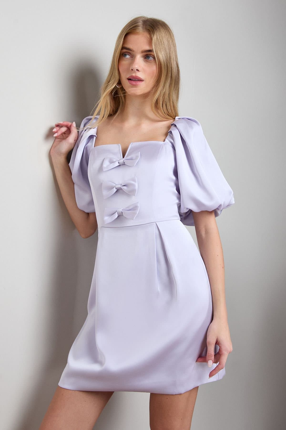 Oasis Oasis Women's Satin Bow Front Square Neck Mini Dress in Lilac
