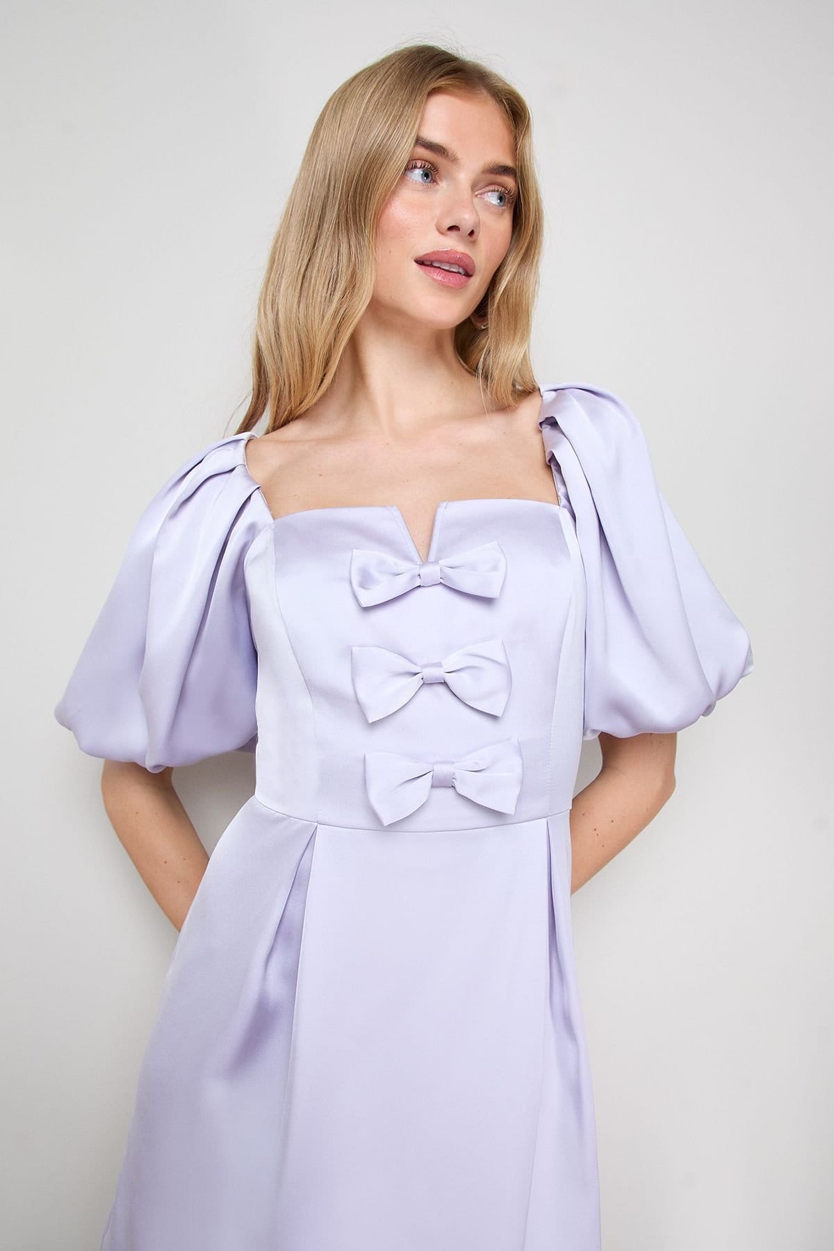 Oasis Oasis Women's Satin Bow Front Square Neck Mini Dress in Lilac - 4