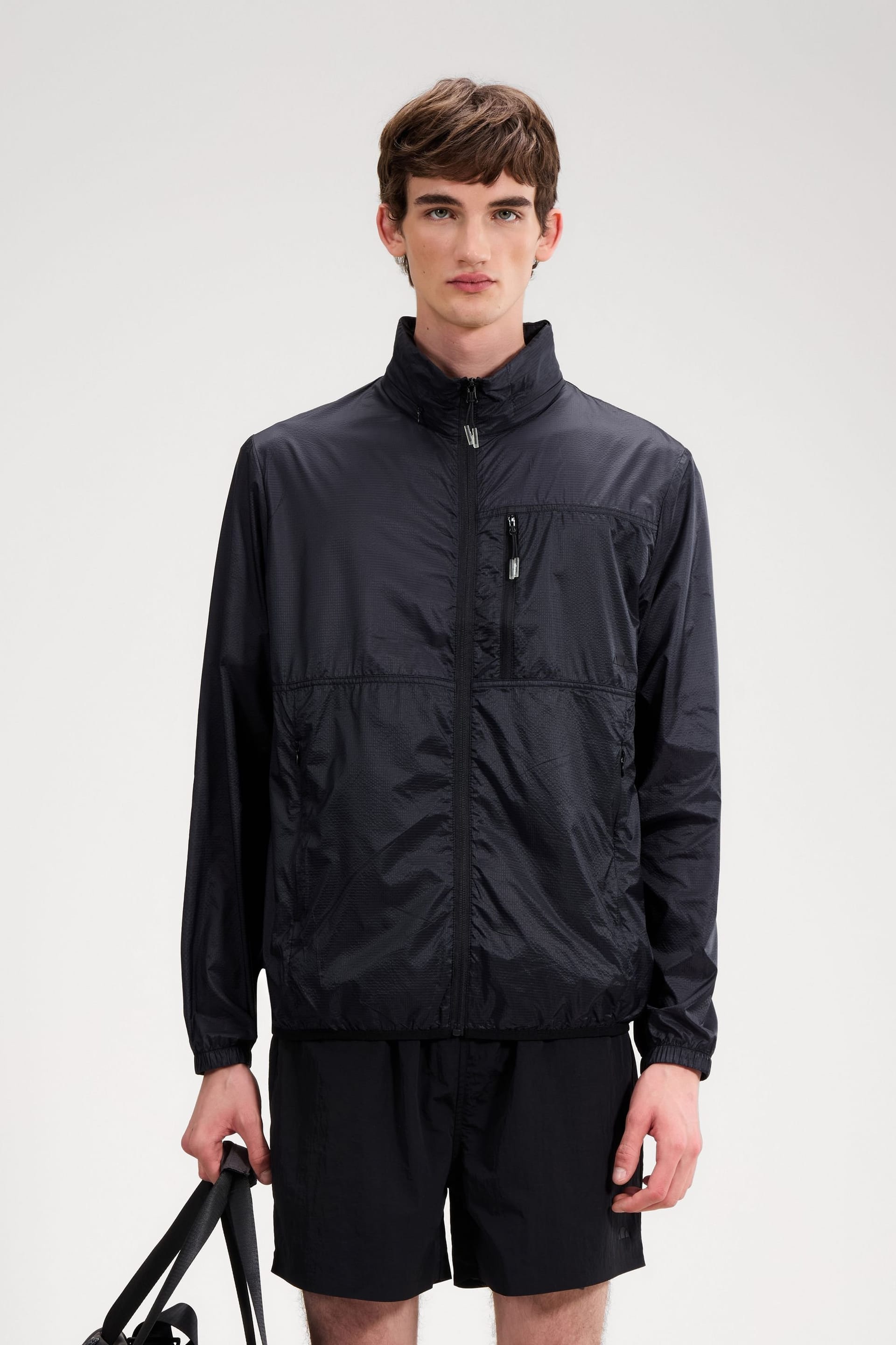 Ellesse Men's Berg Windrunner in Black