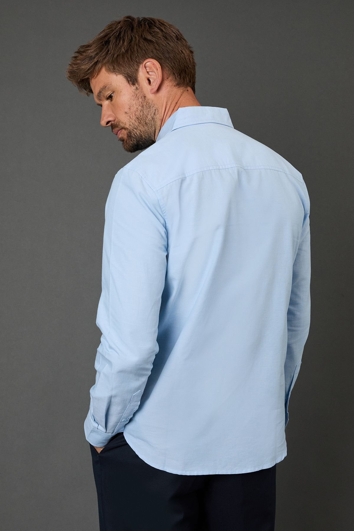 Burton Burton Men's Light Blue Oxford Long Sleeve Shirt - 3