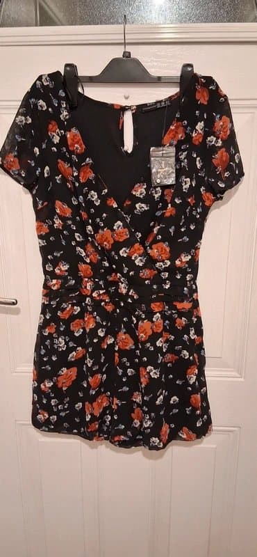 Atmosphere BNWT Size 12 Atmosphere Floral Playsuit