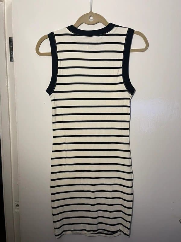 ASOS ASOS Design 90s ribbed built up mini tank dress in black and white stripe print - Size 10