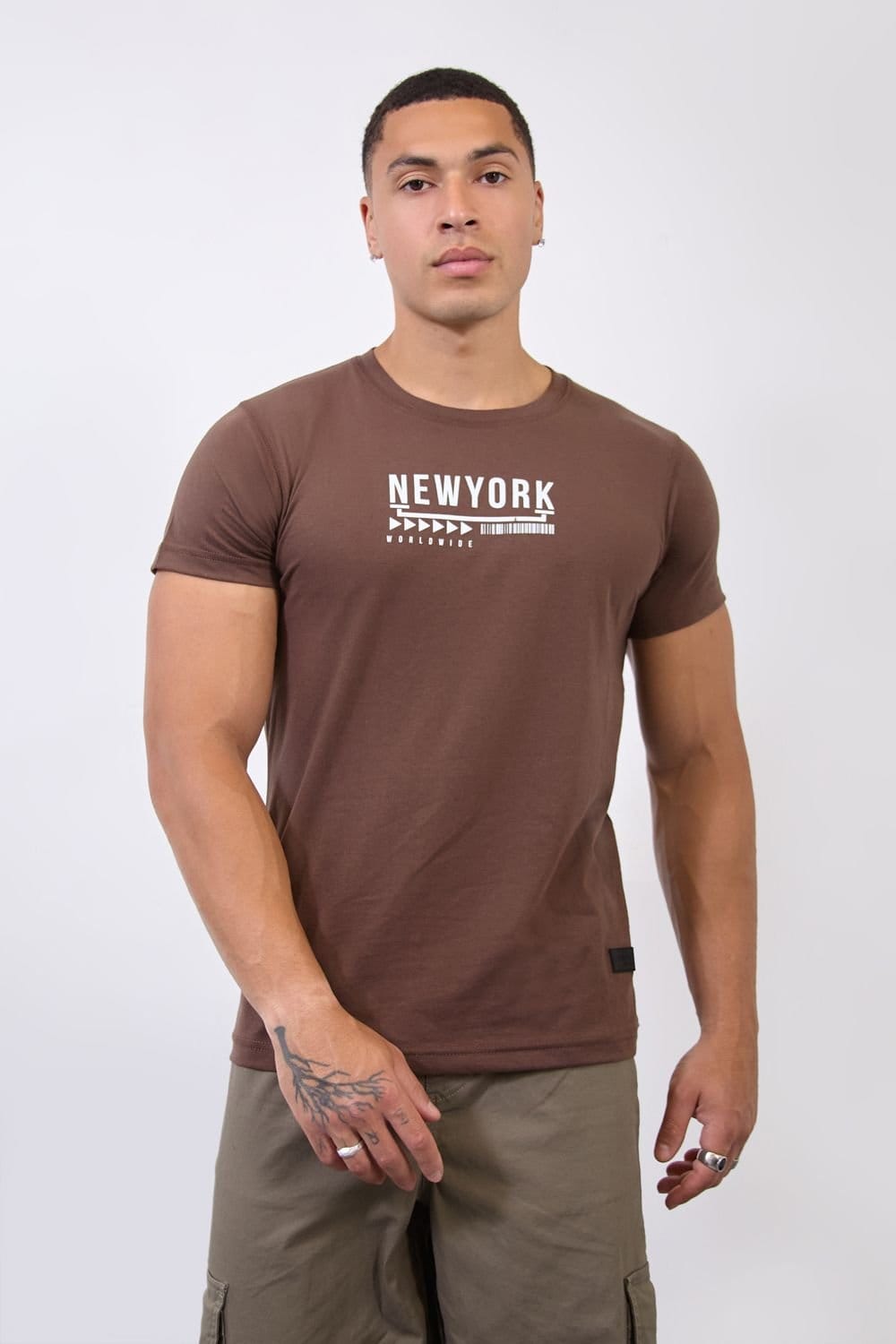 LONDON ATTITUDE LONDON ATTITUDE Men's Brown “New York Worldwide" Floral T-Shirt - 4