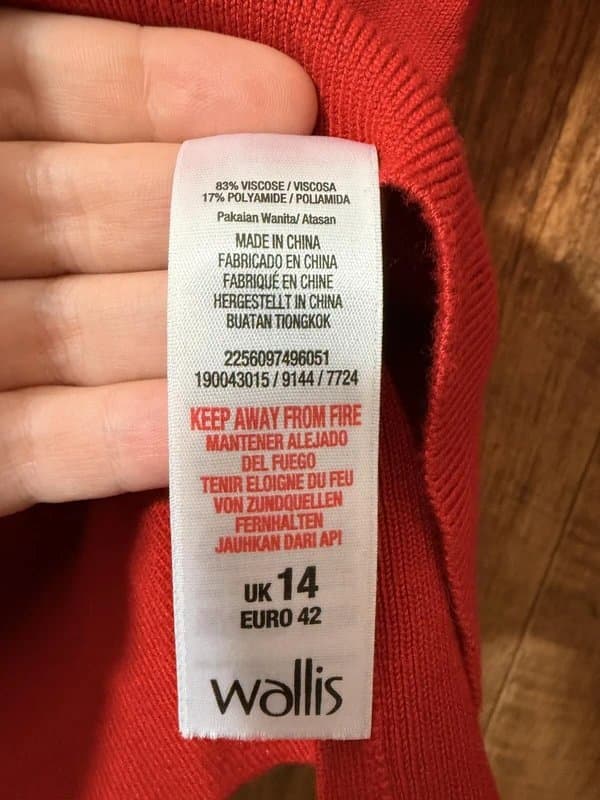 Wallis Wallis red stud detail V neck knit jumper UK 14 classic smart casual