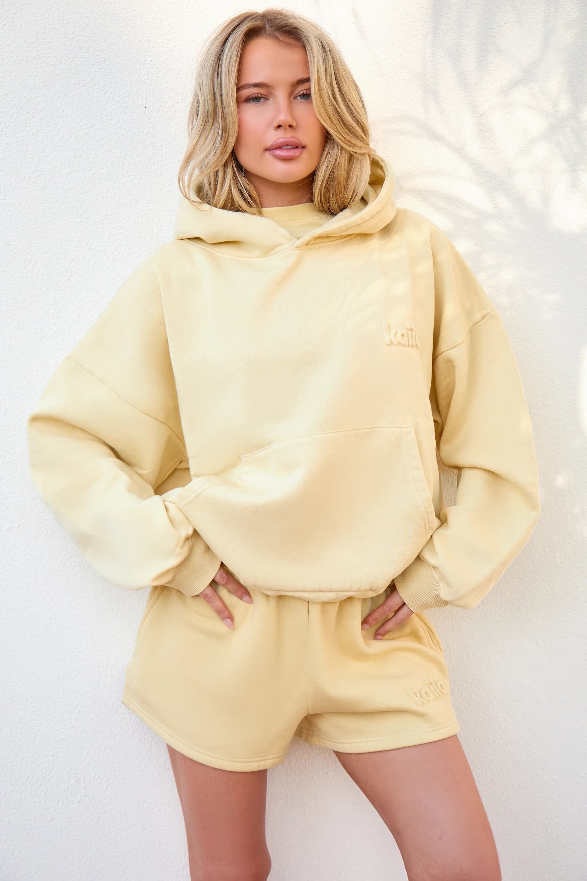 Kaiia Kaiia Embossed Oversized Hoodie Washed Butter Yellow