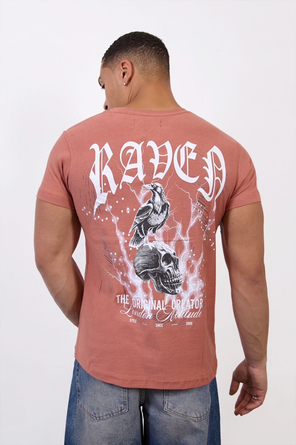 LONDON ATTITUDE LONDON ATTITUDE Men's Raven Graphic T-Shirt in Rust in Peach - 2
