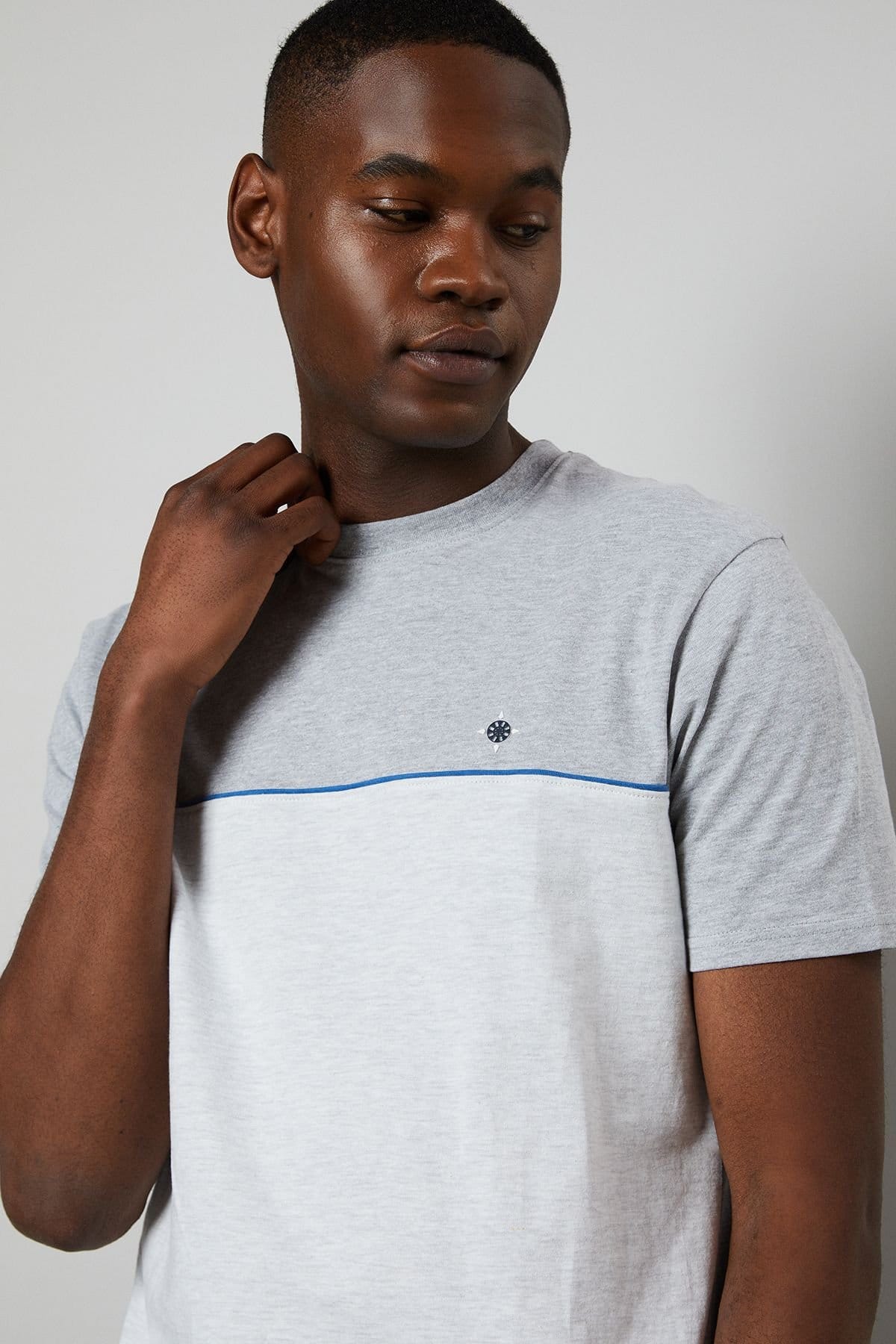 Maine Maine Men's Grey Lewiston Colourblock T-shirt - 4