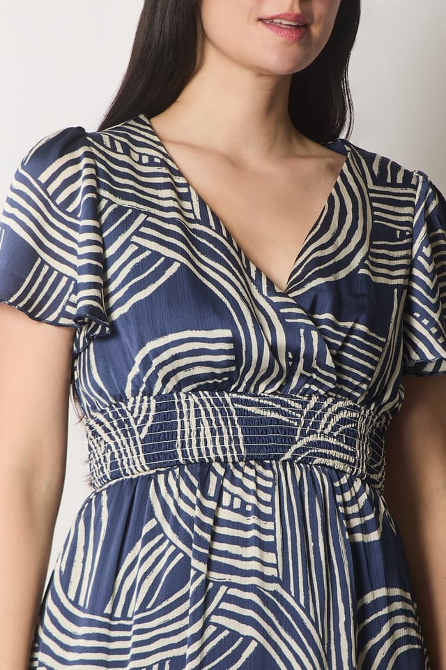SOLO SOLO Women's Abstract Print Smocked Dress in Navy - 3