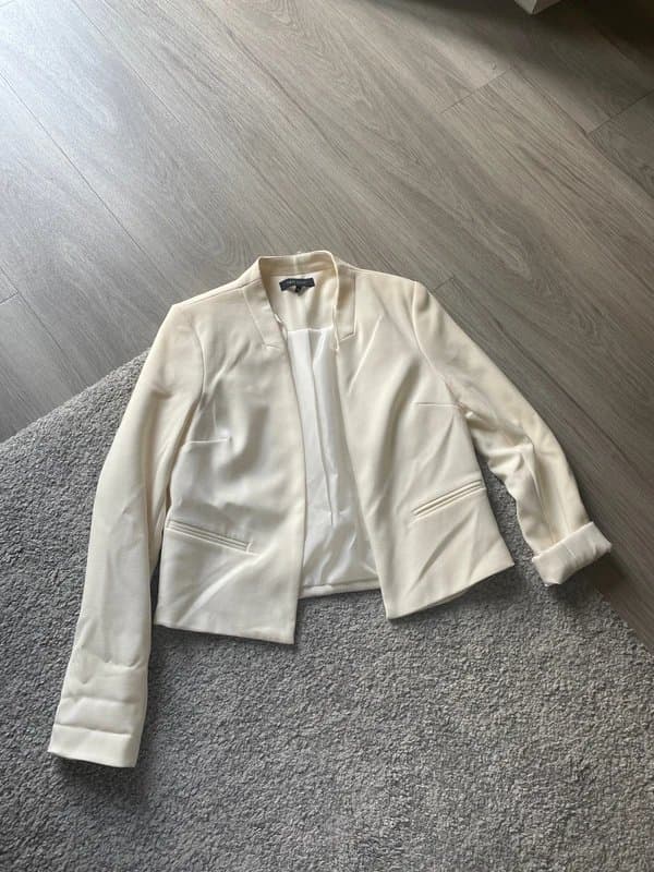 New Look White/cream blazer, size 8