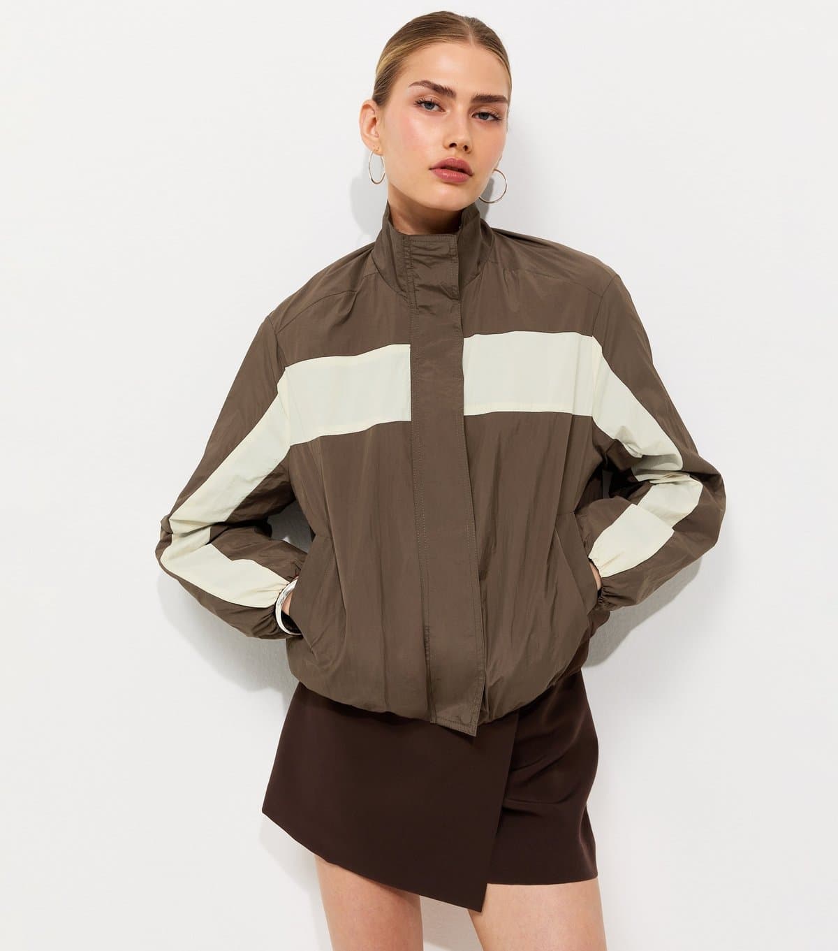 New Look Women's Brown Colour Block Bubbles Hem Zip Windbreaker Jacket New Look