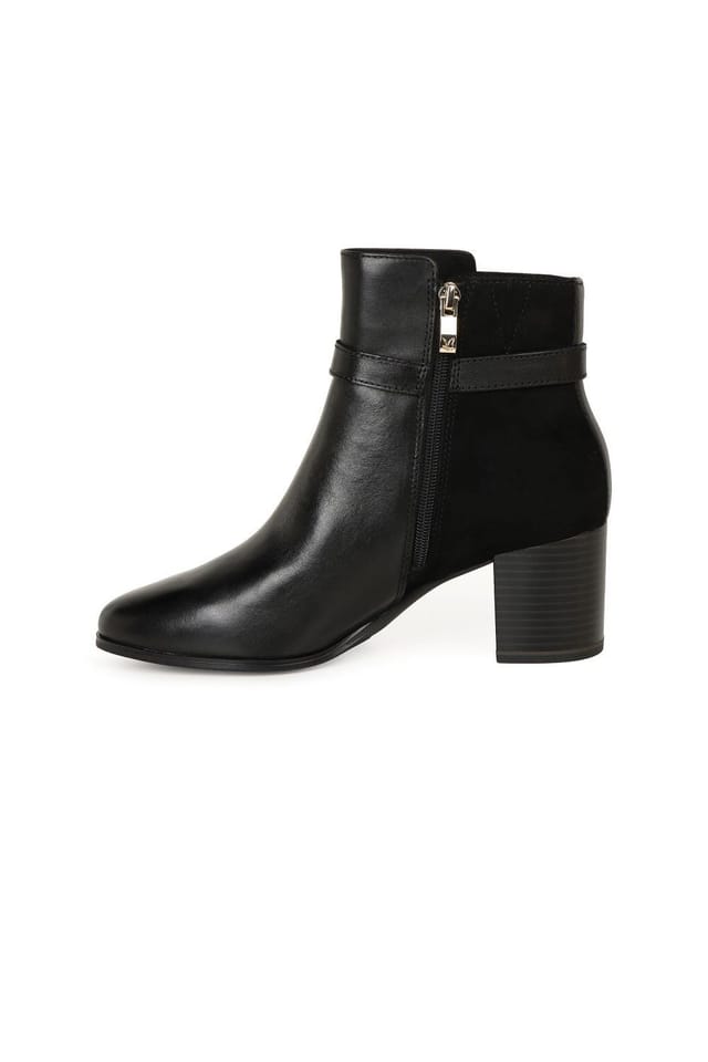 Caprice Caprice Women's 'Faith' Ankle Boots in Black - 2