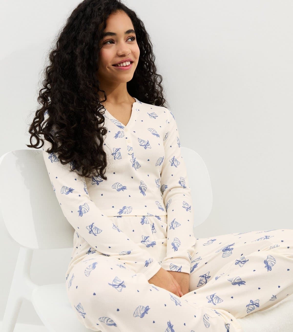 New Look Girls' White Croissant Print Top and Bottoms Pyjama Set New Look