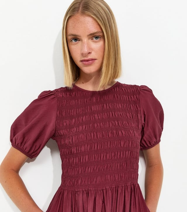 New Look Women's Dark Burgundy Shirred Short Sleeve Midi Dress New Look - 2