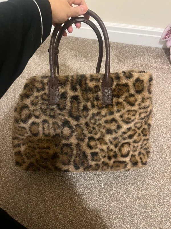 New Look New look faux fur leopard print handbag