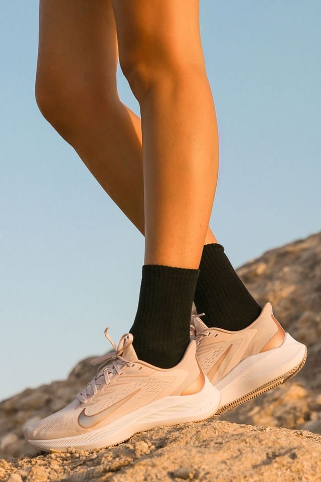 SOCKSHOP TORE SOCKSHOP TORE Men's 3 Pack Plain Crew Sport Socks - Soft Cotton Everyday Athletic Socks in Navy - 3