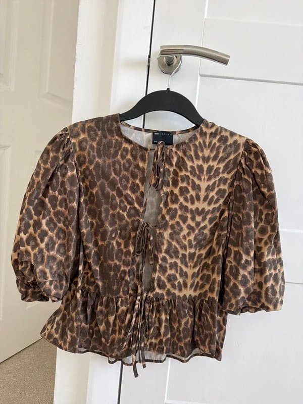 ASOS ASOS leopard tie top