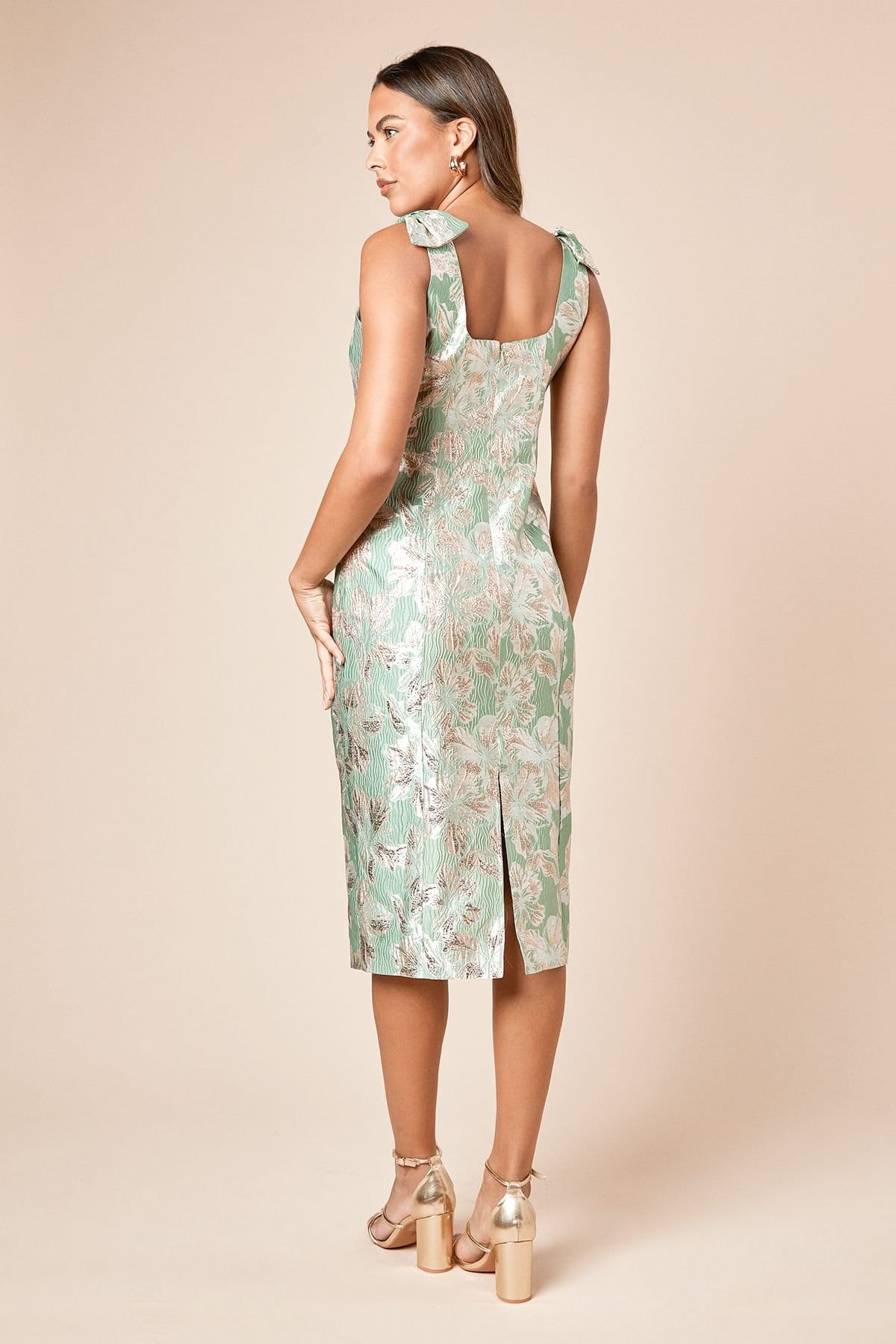 Dorothy Perkins Dorothy Perkins Women's DP Luxe Bow Shoulder Jacquard Midi Dress in Green - 4