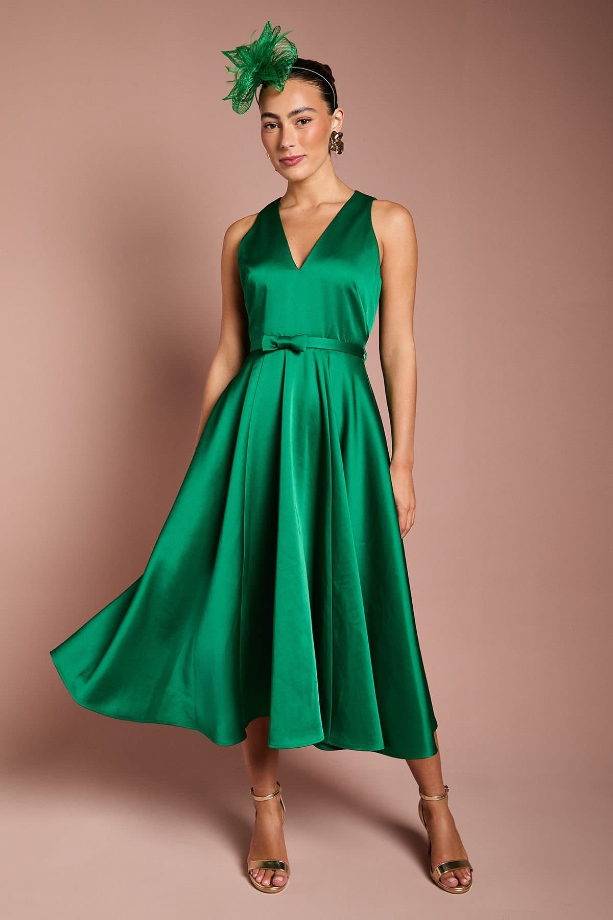Coast Coast Women's Bow Trim V Neck Volume Skirt Midi Dress in Emerald