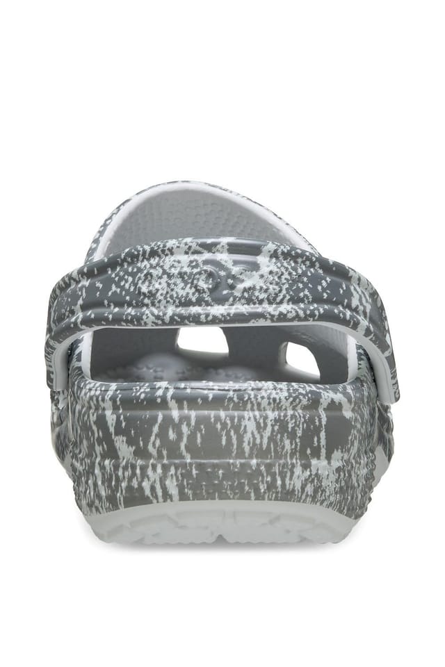 Crocs Crocs Women's Classic Pop Animal Clog - 2