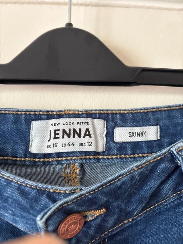 New Look New look petite floral embroidered jeans