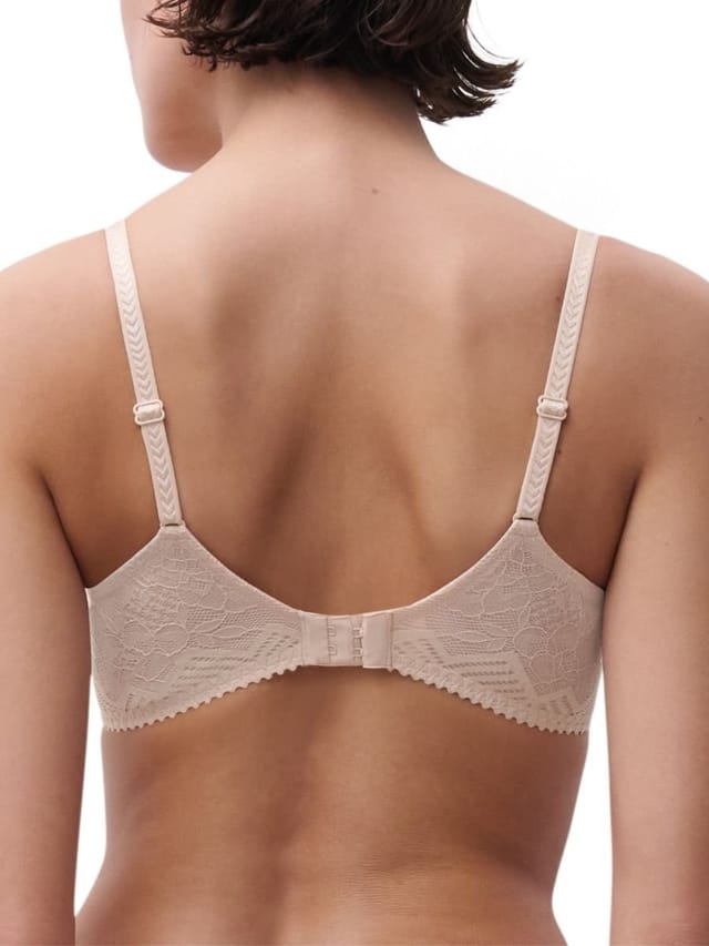 Chantelle Chantelle Women's Origins Covering T-Shirt Bra in Beige - 2