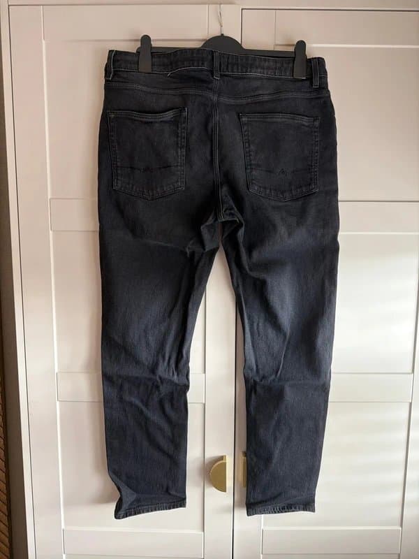 ASOS Design Men’s slim fit black jeans