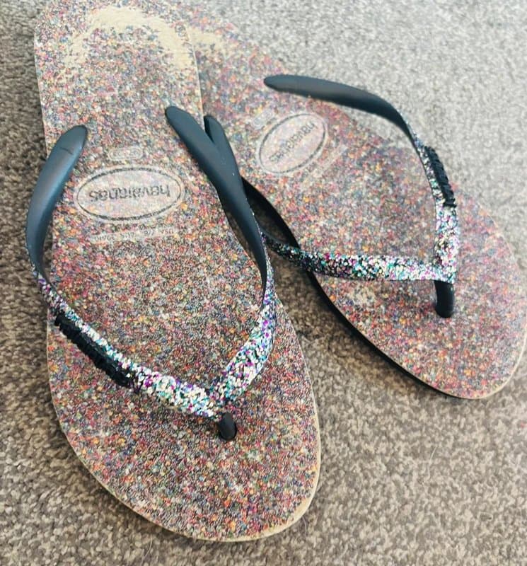 Havaianas Havaianas 4/5 black glitter sandals flip flop holiday festival 37/38  party same day post