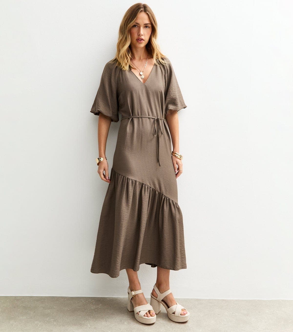 New Look Women's Dark Brown Asymmetrical Puff Sleeve Midi Dress New Look