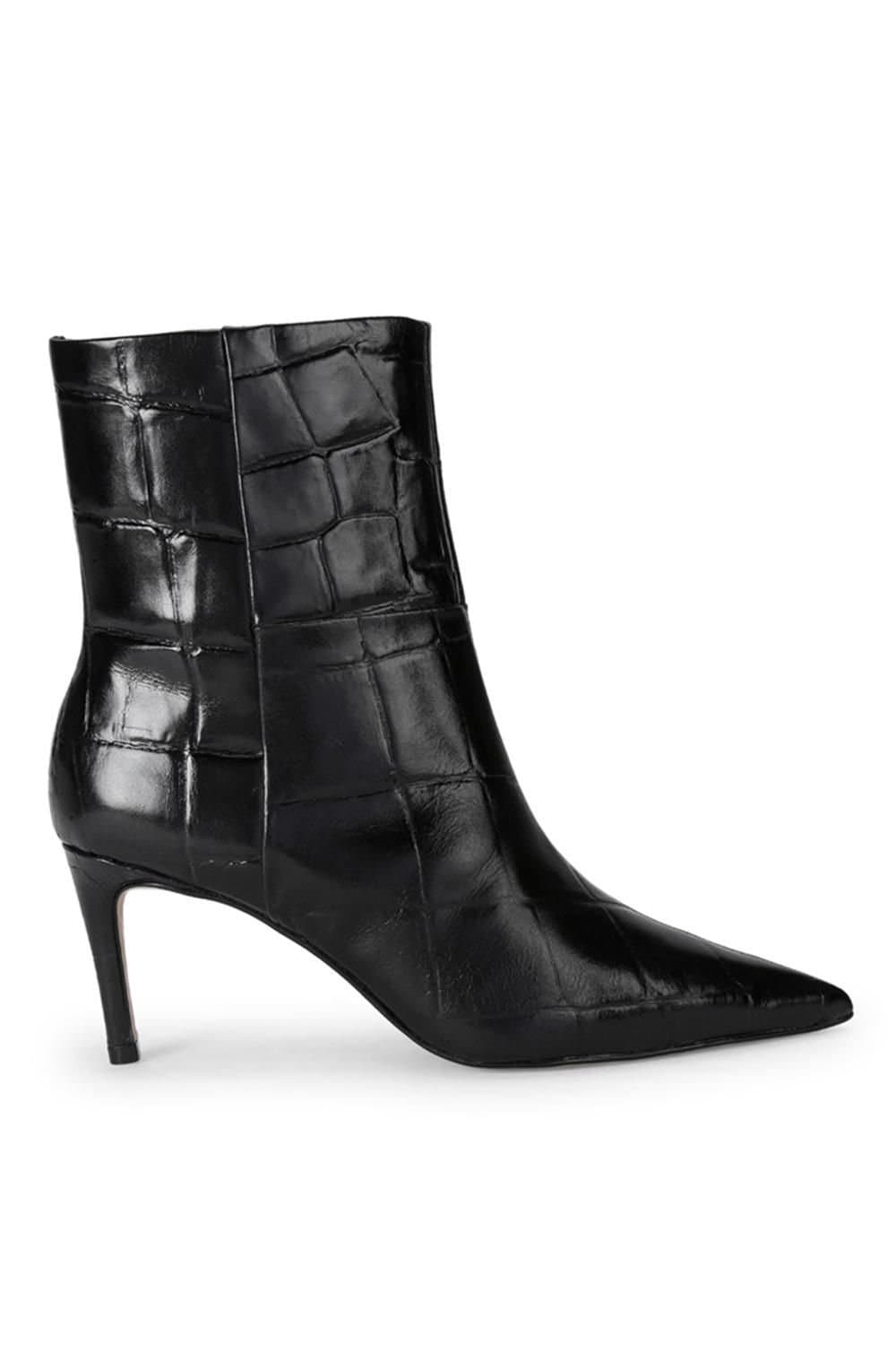 KG Kurt Geiger KG Kurt Geiger Women's 'Strict Ankle Boot' Croc Print Leather Boots in Black